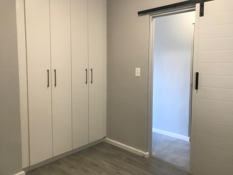 To Let 2 Bedroom Property for Rent in Table View Western Cape